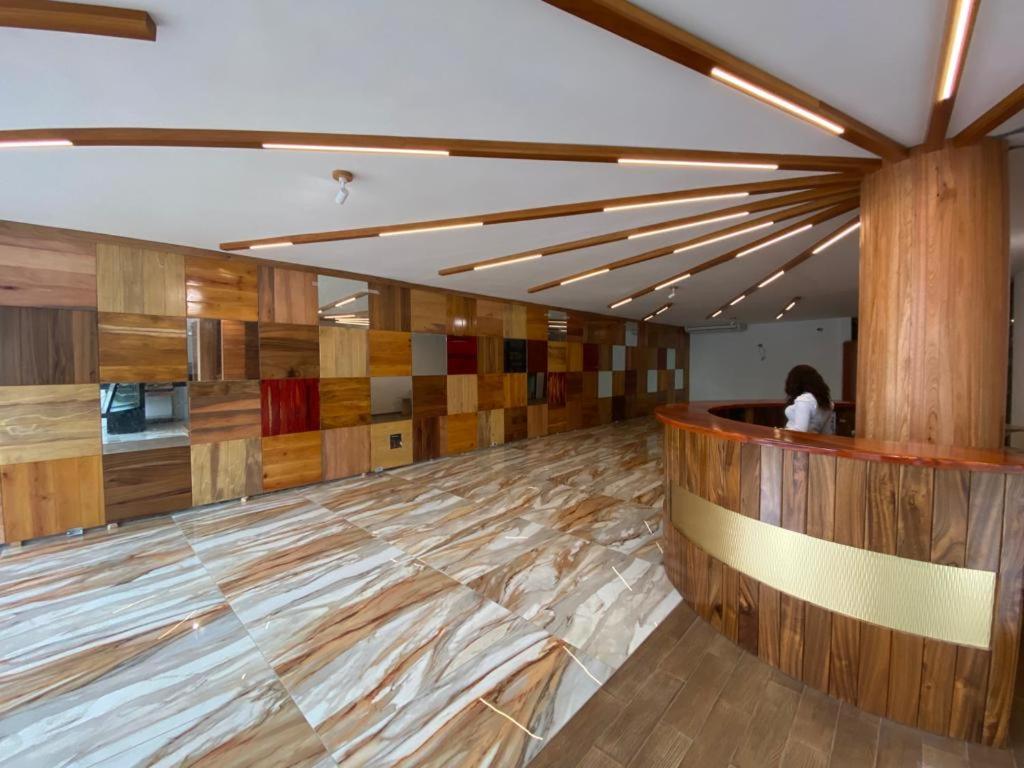Murex Plaza Hotel & Suites 몬로비아 외부 사진