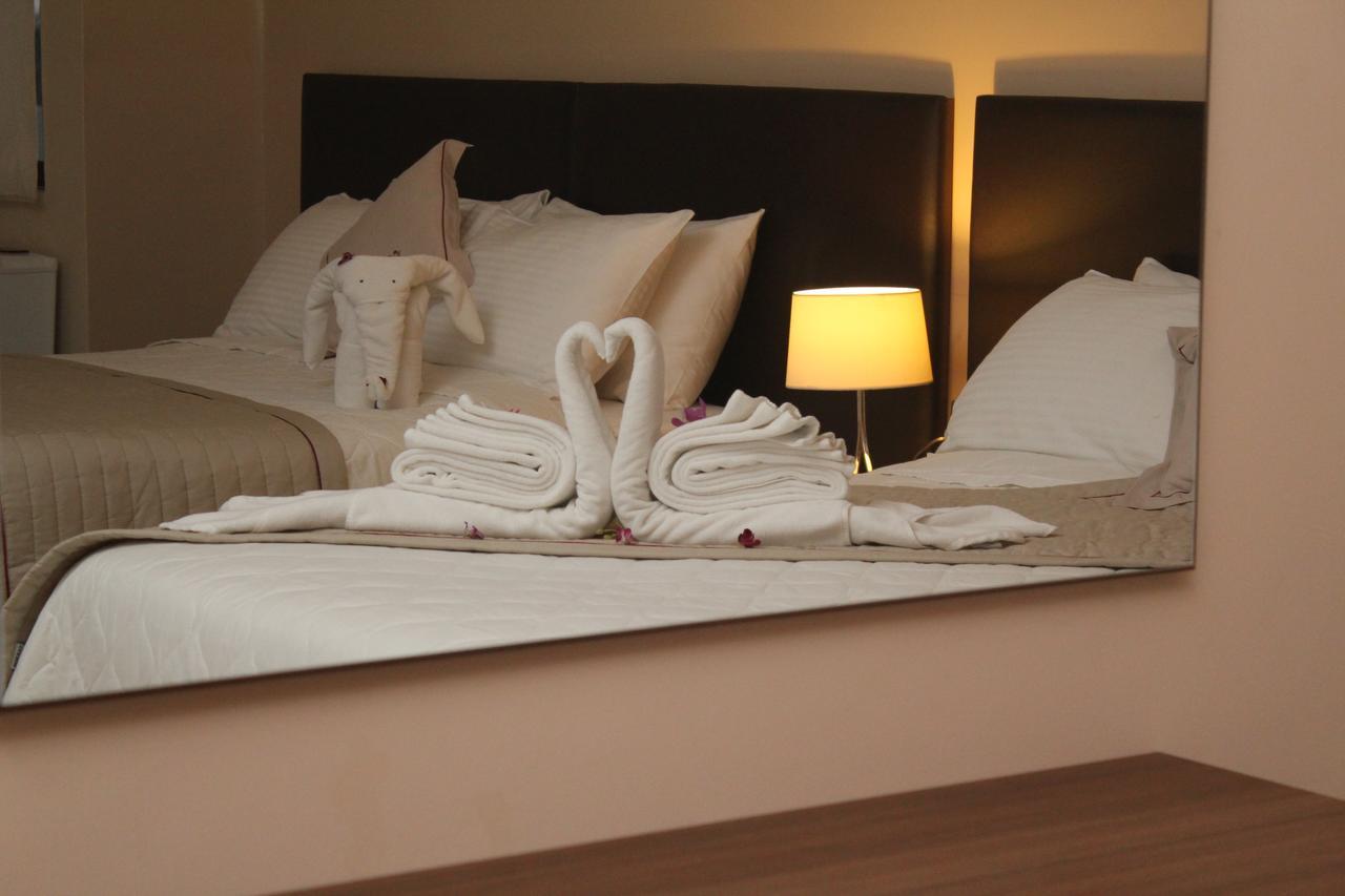 Murex Plaza Hotel & Suites 몬로비아 외부 사진